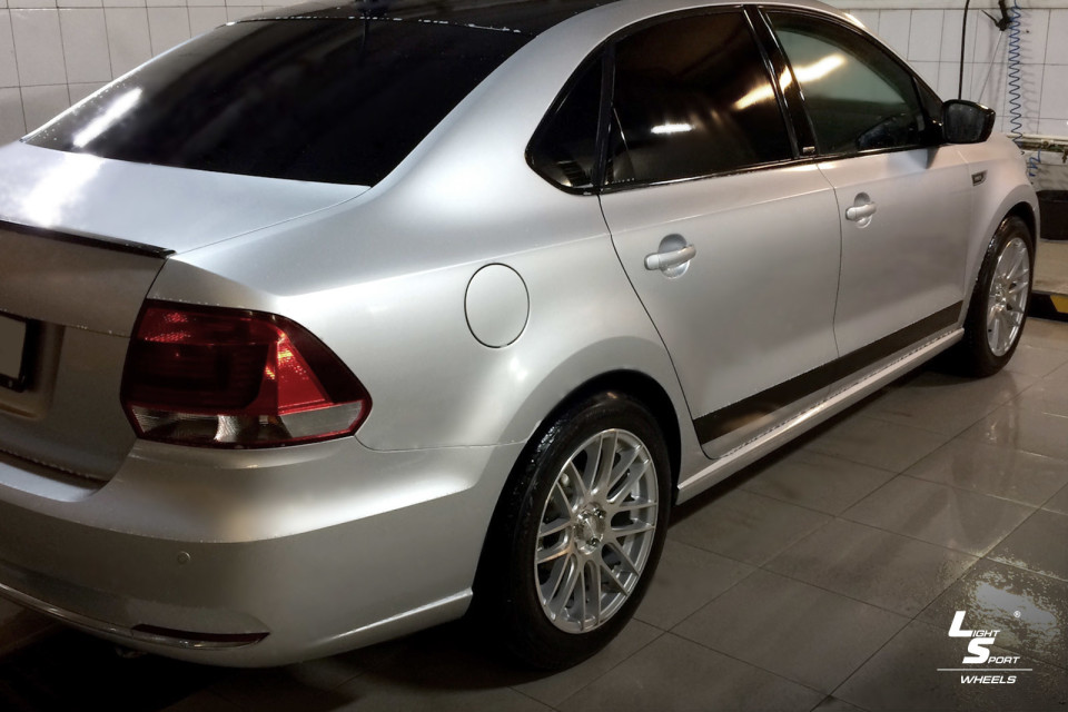 volkswagen polo sedan na diskah ls 566 fotogalereya